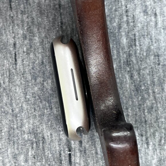 Apple Watch Series 8 41mm Silverlight - Picture 6 of 12